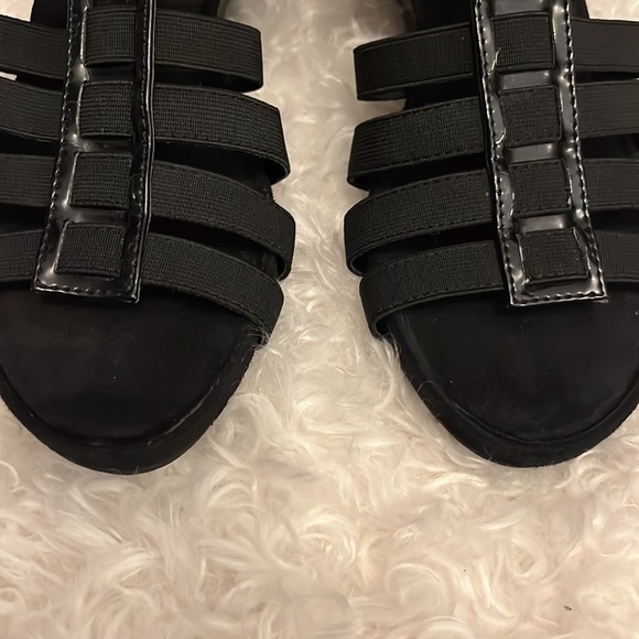 Aerosol Black size 8 sandal gently worn really good condition - Picture 6 of 7
